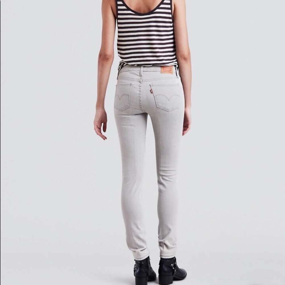 Levi Mid Rise Grey Denim - Picture 2 of 2